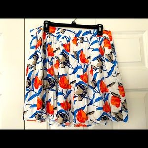 Old Navy floral skirt